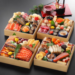 柚子庵　懐石おせち、5～7人前（252X252X55mmX4段）